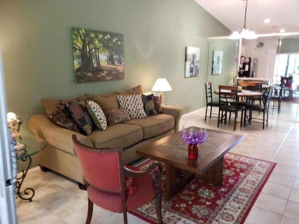 18859 Candlewick Drive Boca Raton, FL 33496 - Photo 7 of 19 ISmaadg23wujyc1000000000