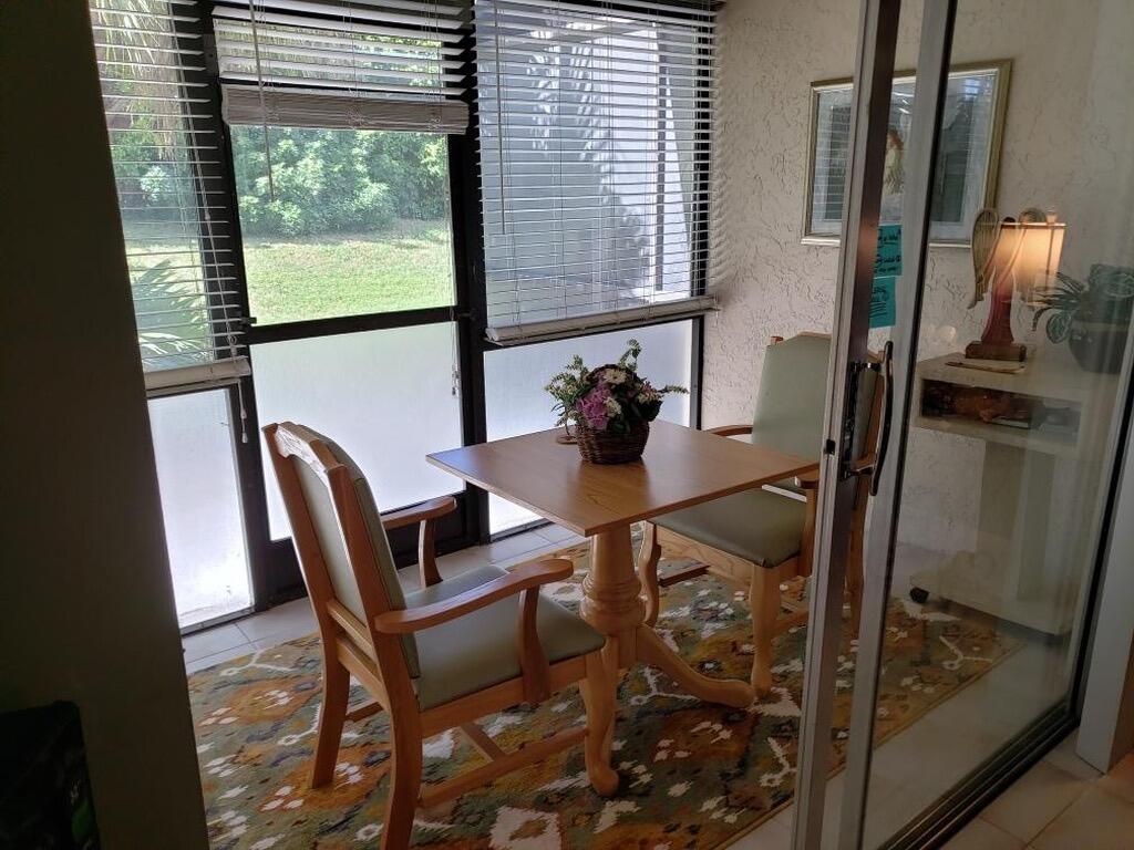 18859 Candlewick Drive Boca Raton, FL 33496 - Photo 8 of 19 ISe481yvynmmyc1000000000