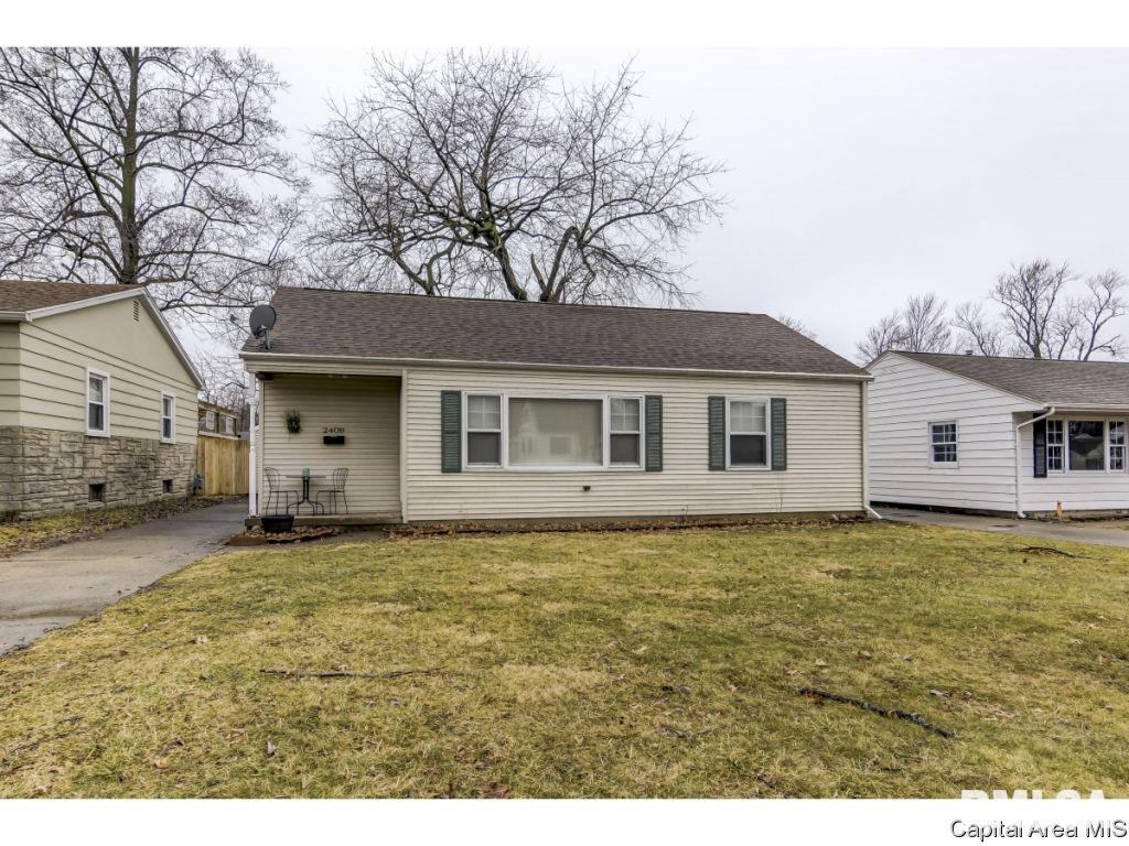2409 South Pasfield Street Springfield, IL 62704 - Photo 1 of 30