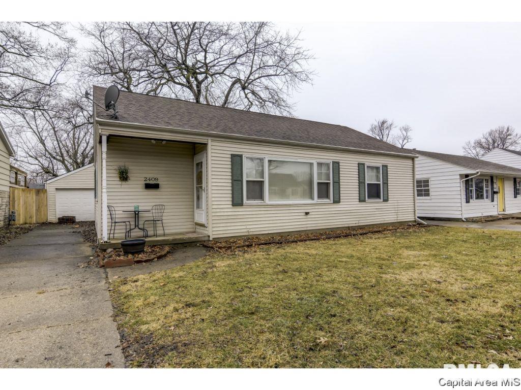 2409 South Pasfield Street Springfield, IL 62704 - Photo 2 of 30