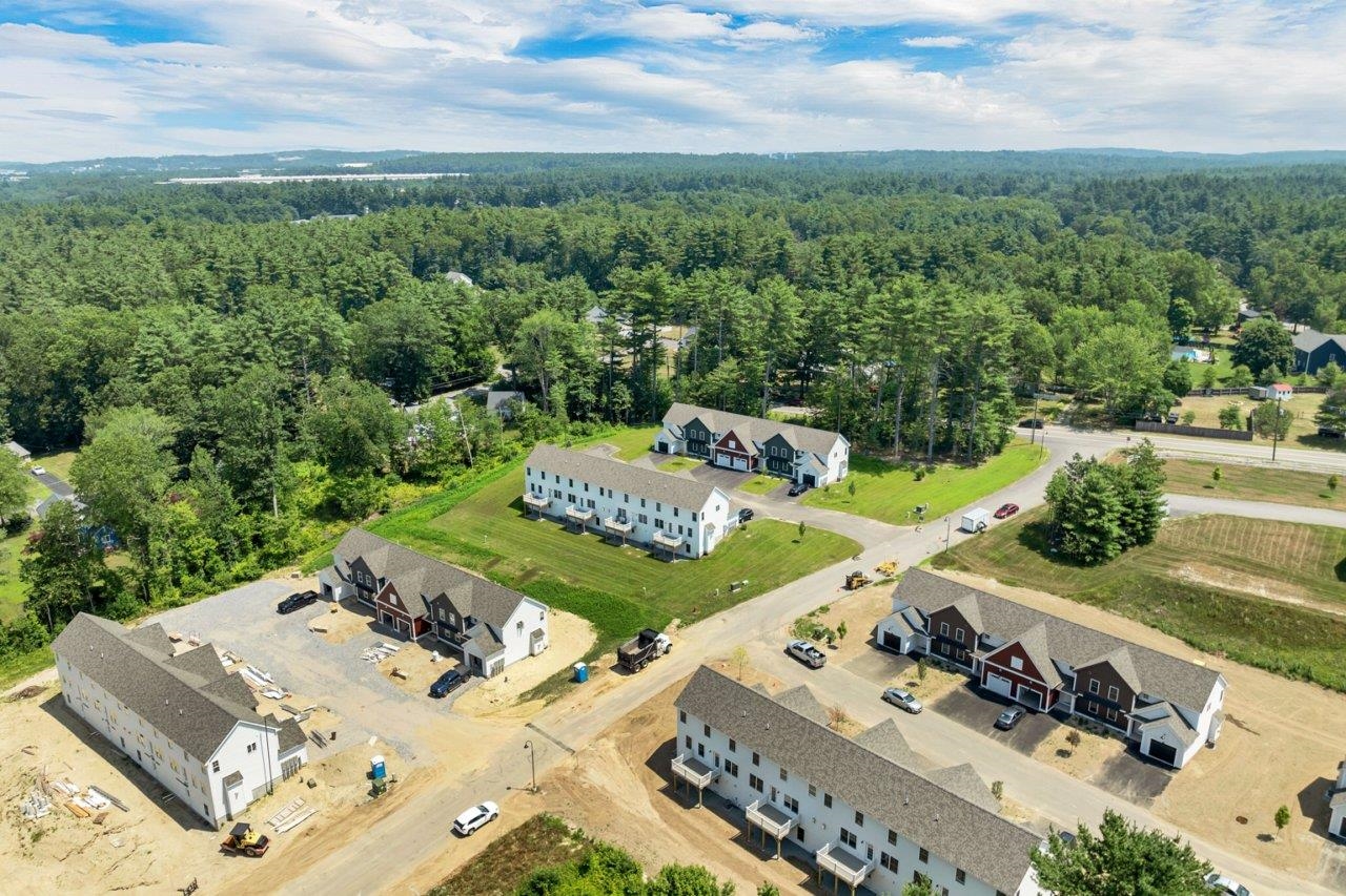 7 A A Street, Unit END A Litchfield, NH 03052 - Photo 16 of 59
