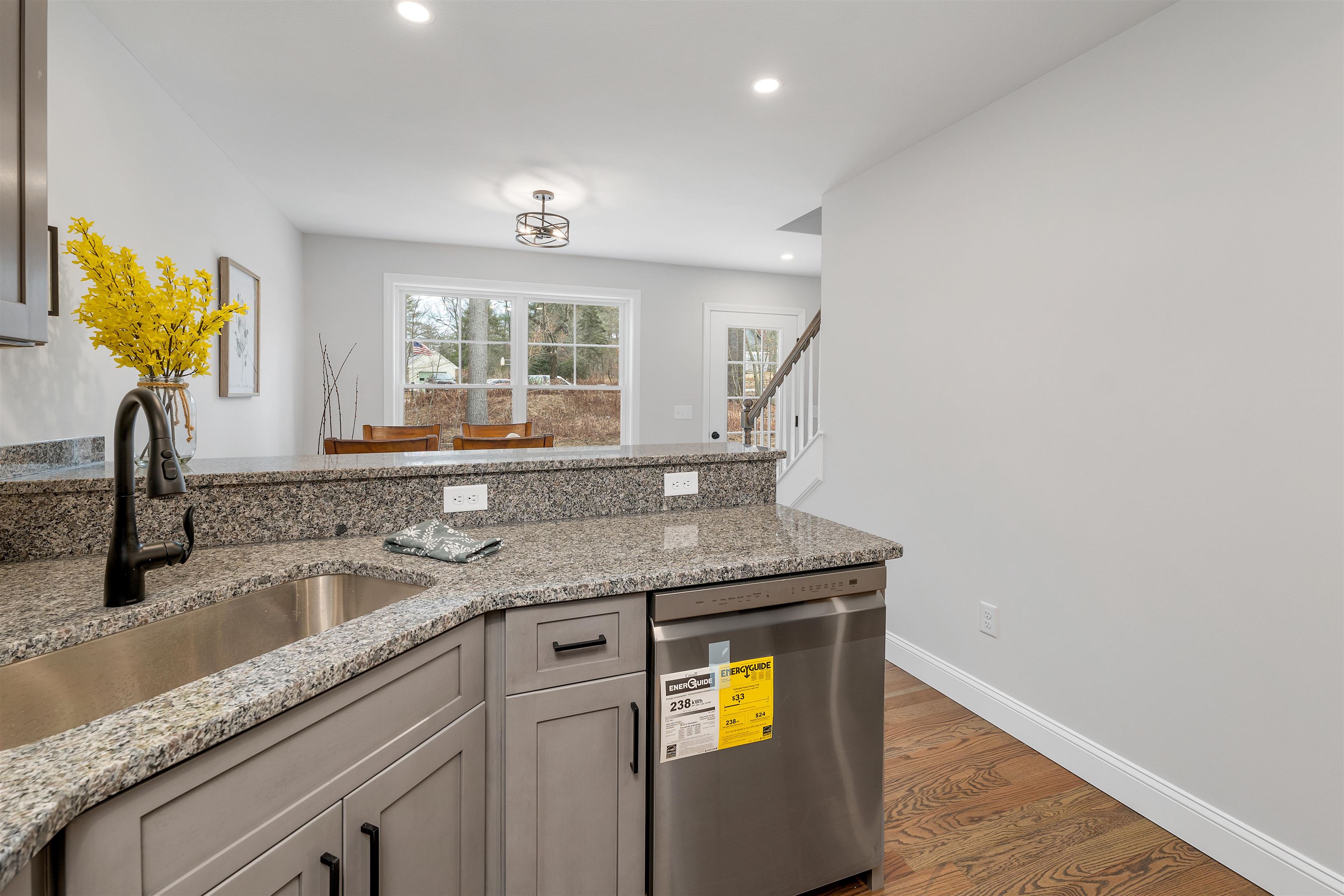 7 A A Street, Unit END A Litchfield, NH 03052 - Photo 21 of 59
