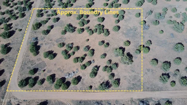 $55,000 | 5100 Falcon Drive, Taylor, AZ 85939