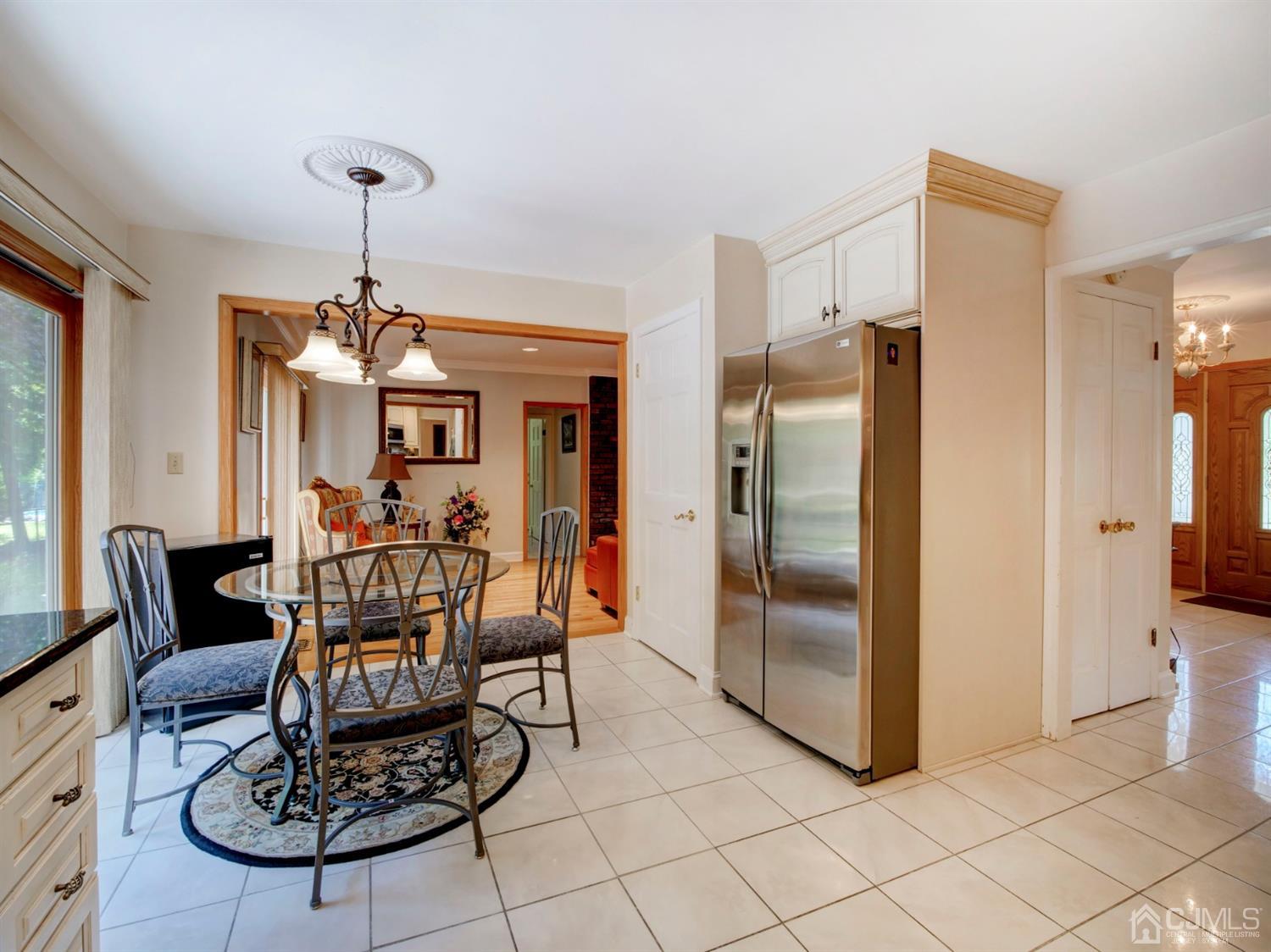 290 Dunhams Corner Road East Brunswick, NJ 08816 - Photo 16 of 28 Gallery Image 16
