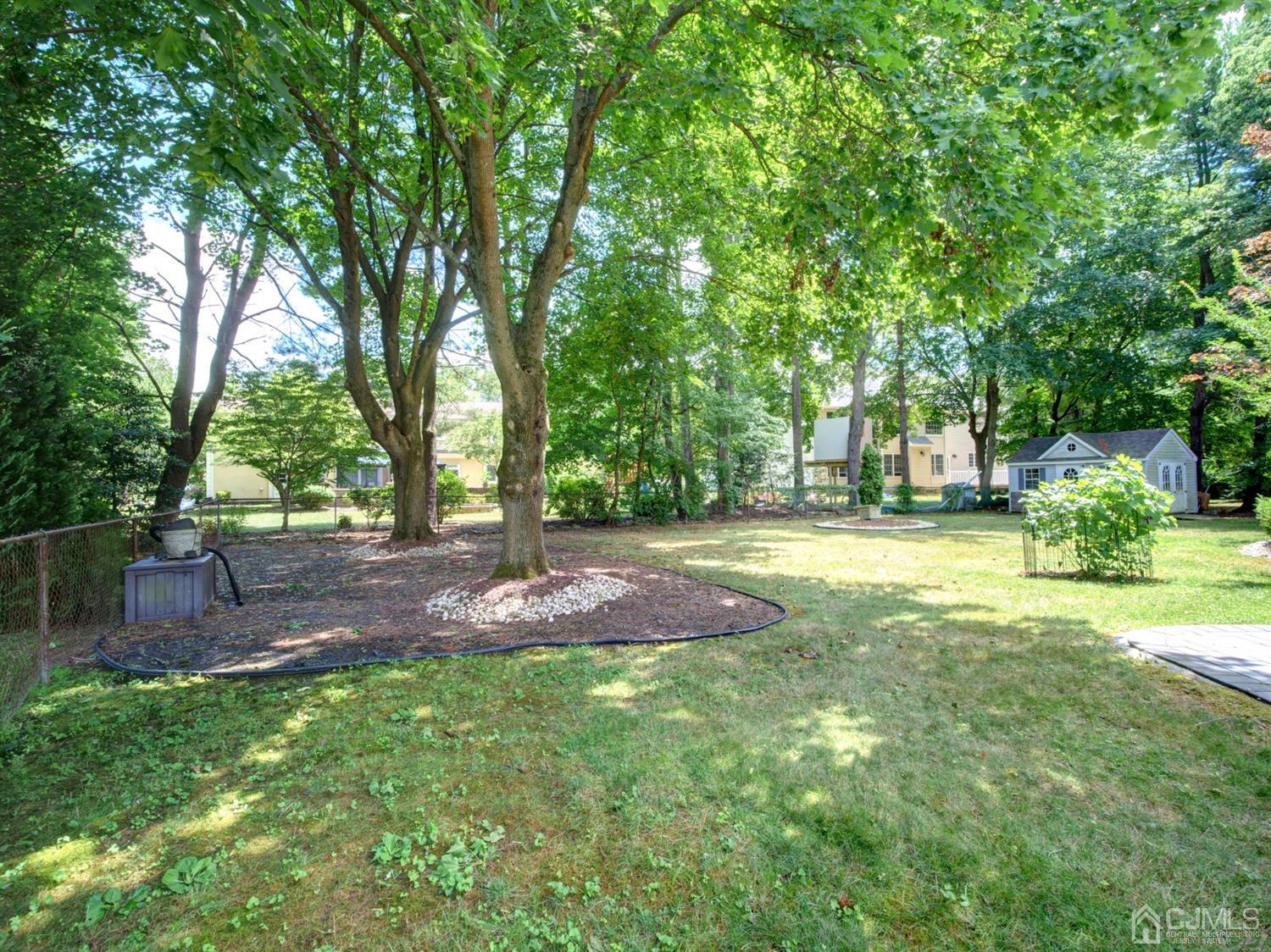 290 Dunhams Corner Road East Brunswick, NJ 08816 - Photo 5 of 28 Gallery Image 5