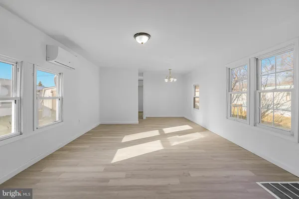 $65,000 | 1131 South Bay Road, Unit 20, Dover, DE 19901
