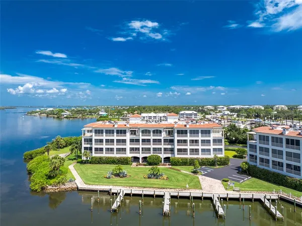 $2,500 | 11100 Hacienda Del Mar Boulevard, Unit G202 RENTAL, Placida, FL 33946