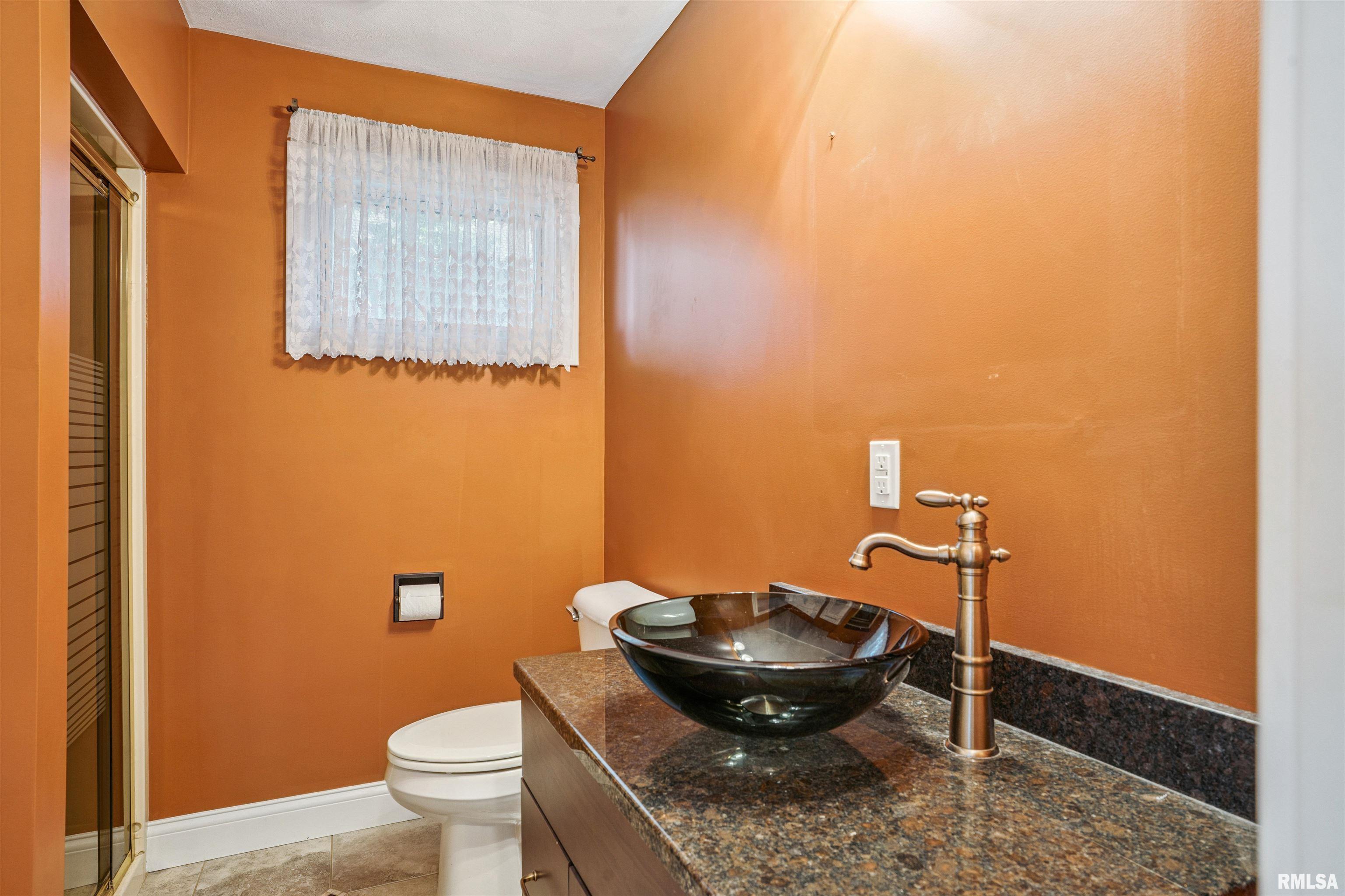 21604 River Road North Cordova, IL 61242 - Photo 13 of 39