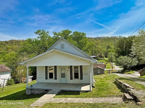 $129,900 | 608 Wright Street, Jellico, TN 37762