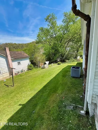 $129,900 | 608 Wright Street, Jellico, TN 37762