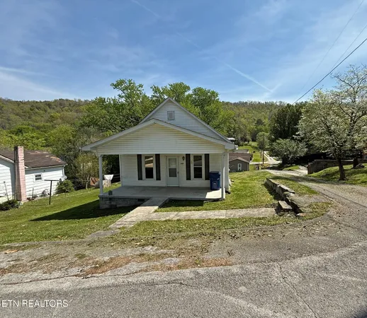 $129,900 | 608 Wright Street, Jellico, TN 37762