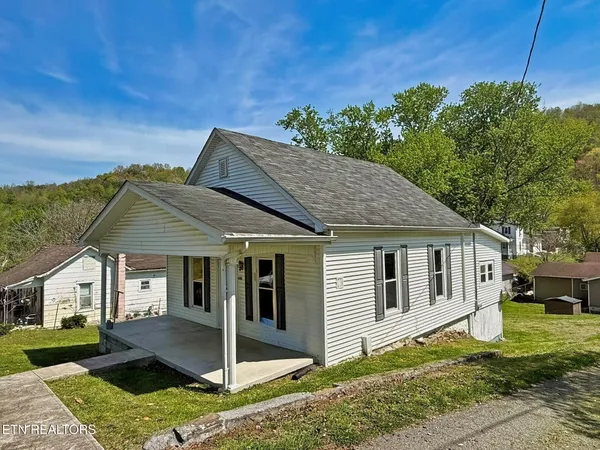 $129,900 | 608 Wright Street, Jellico, TN 37762