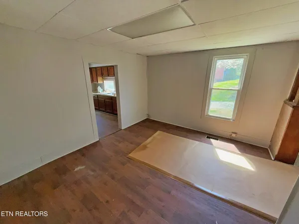 $129,900 | 608 Wright Street, Jellico, TN 37762