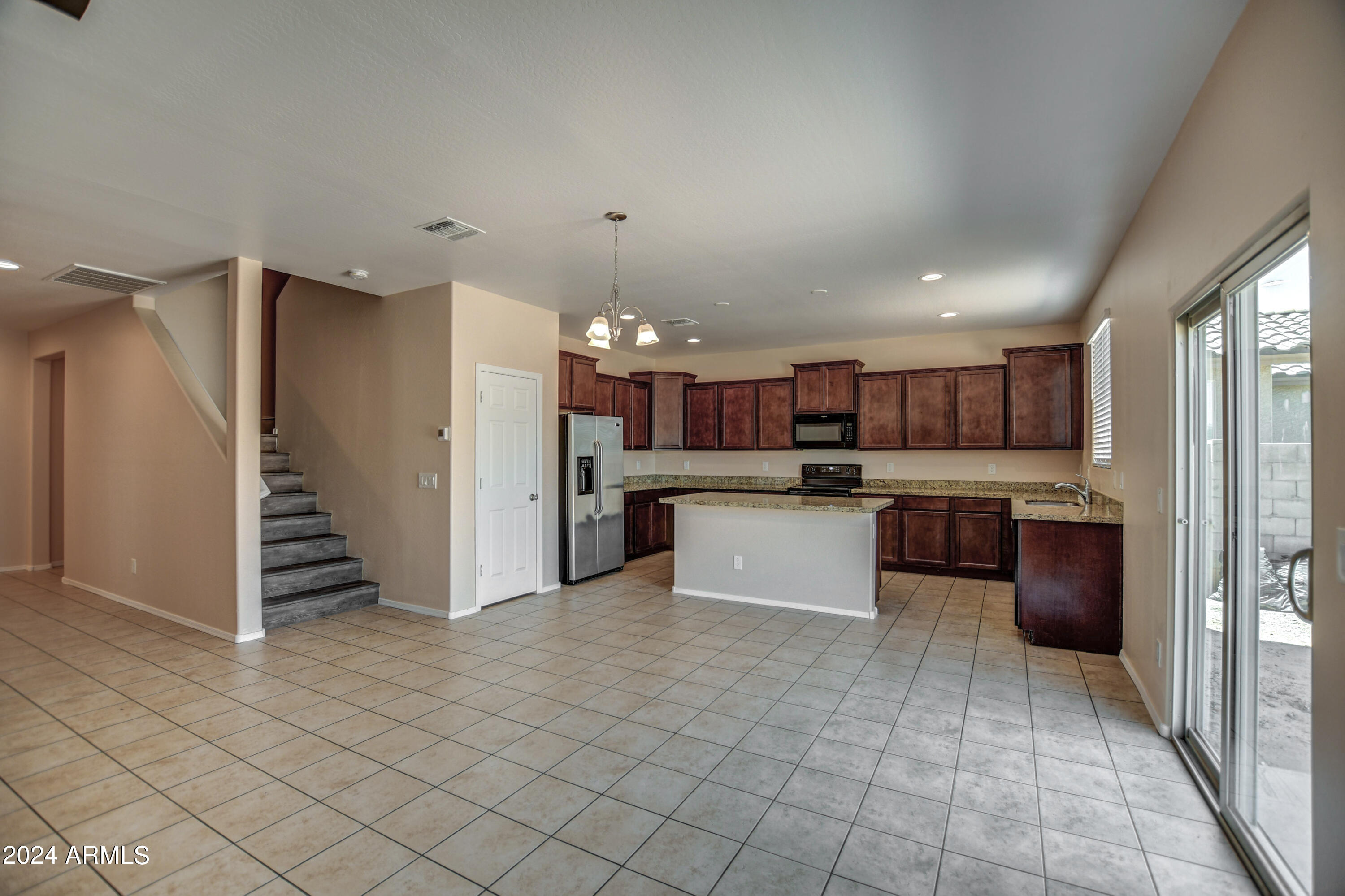 10432 West Payson Road Tolleson, AZ 85353 - Photo 19 of 53 Eat in 2