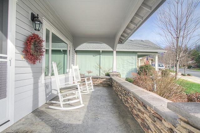822 Southwest Bryn Court Grants Pass, OR 97527 - Photo 2 of 30 Additional Photo