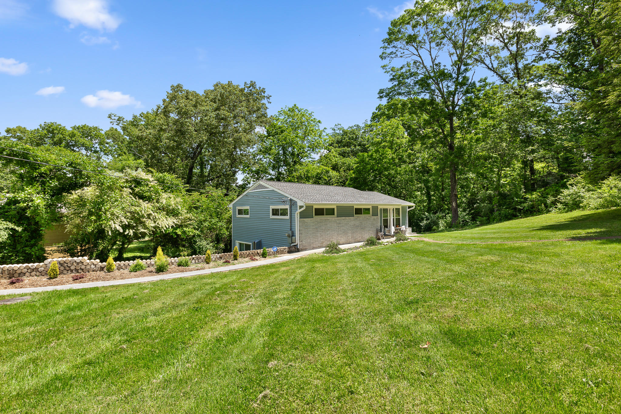 707 Intermont Road Chattanooga, TN 37415 - Photo 29 of 31 Intermont-29