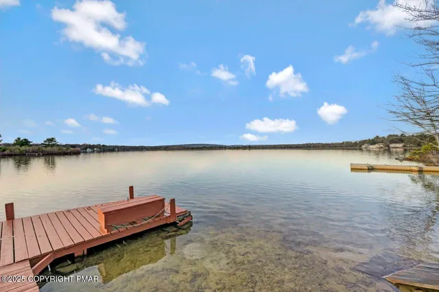 $1,100,000 | 86 Longfellow Circle, Albrightsville, PA 18210