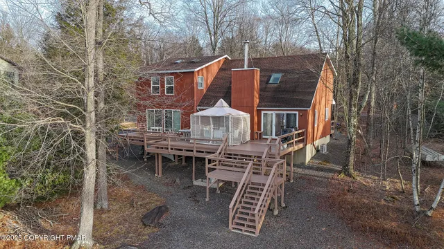 $1,100,000 | 86 Longfellow Circle, Albrightsville, PA 18210