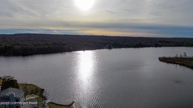 $1,100,000 | 86 Longfellow Circle, Albrightsville, PA 18210