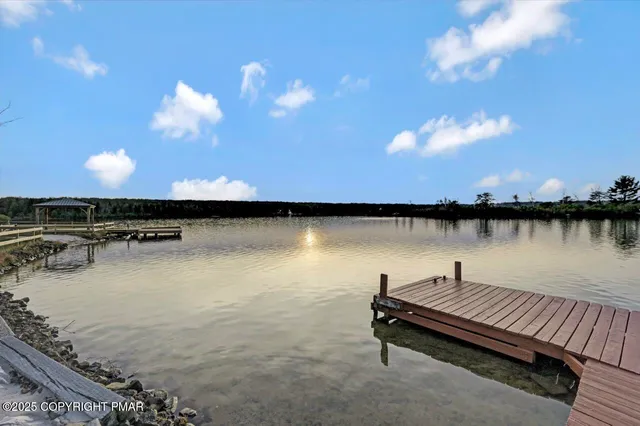 $1,100,000 | 86 Longfellow Circle, Albrightsville, PA 18210