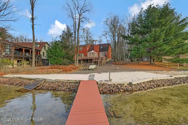 $1,100,000 | 86 Longfellow Circle, Albrightsville, PA 18210