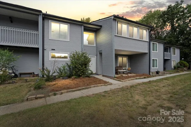 a view of the house with entertaining space