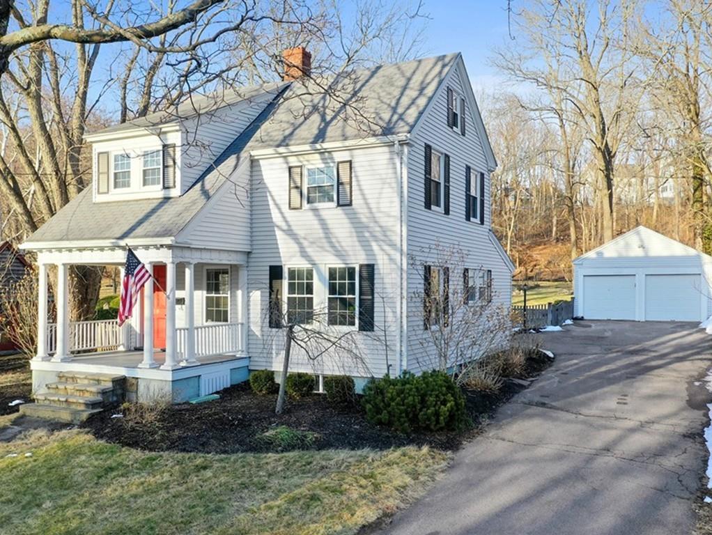 19 Beal Street Hingham, MA 02043 - Photo 13 of 20