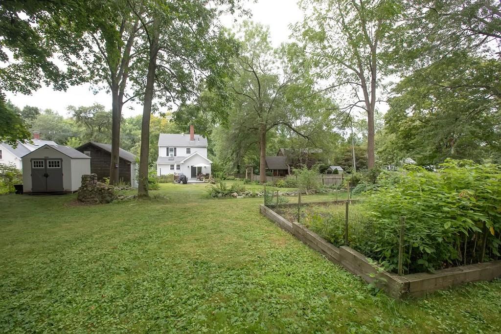 19 Beal Street Hingham, MA 02043 - Photo 15 of 20