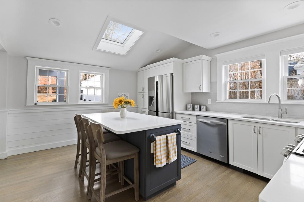 19 Beal Street Hingham, MA 02043 - Photo 2 of 20