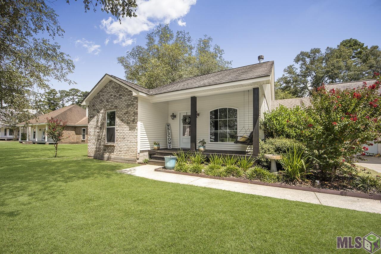 12599 Ina Drive Walker, LA 70785 - Photo 2 of 18