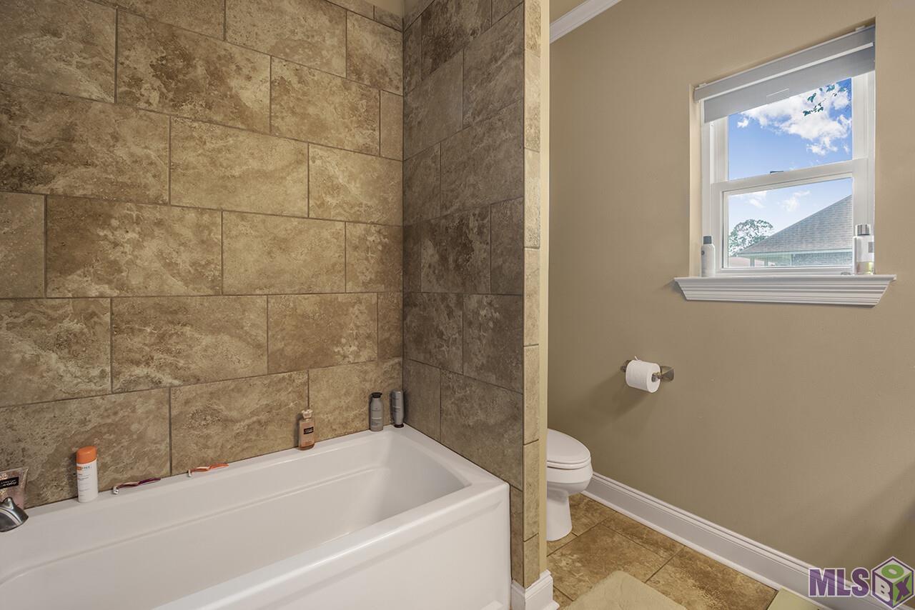 12599 Ina Drive Walker, LA 70785 - Photo 10 of 18