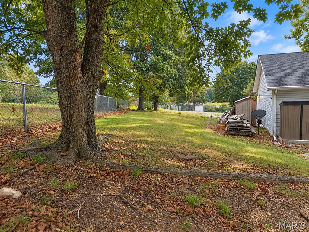 20145 Selby Road Waynesville, MO 65583 - Photo 6 of 6 Gallery Image 6