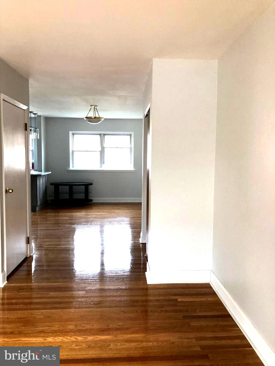3243 Lester Road Philadelphia, PA 19154 - Photo 2 of 21