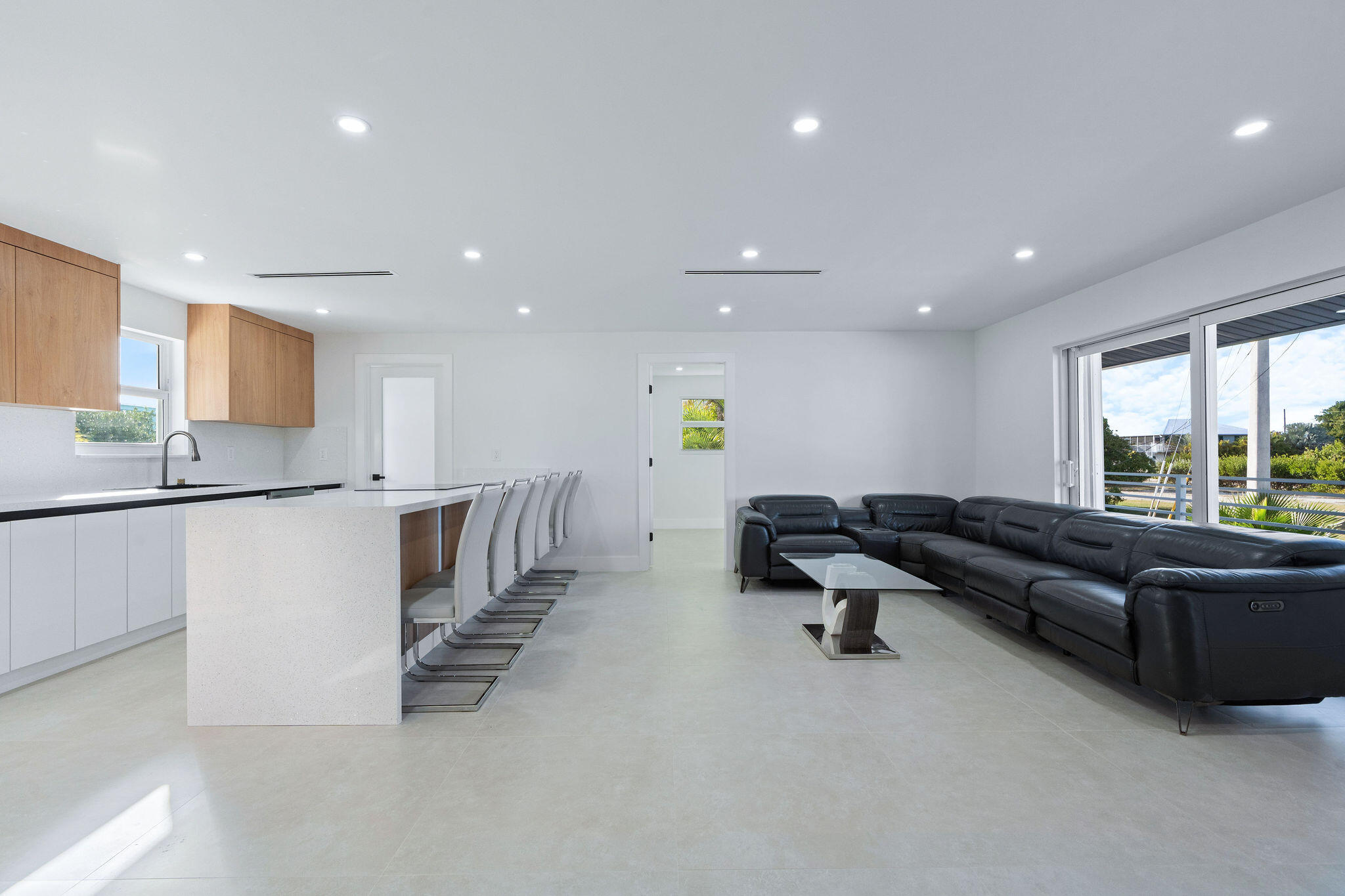 30368 Killdeer Lane Big Pine Key, FL 33043 - Photo 14 of 59 a living room with furniture and a large window