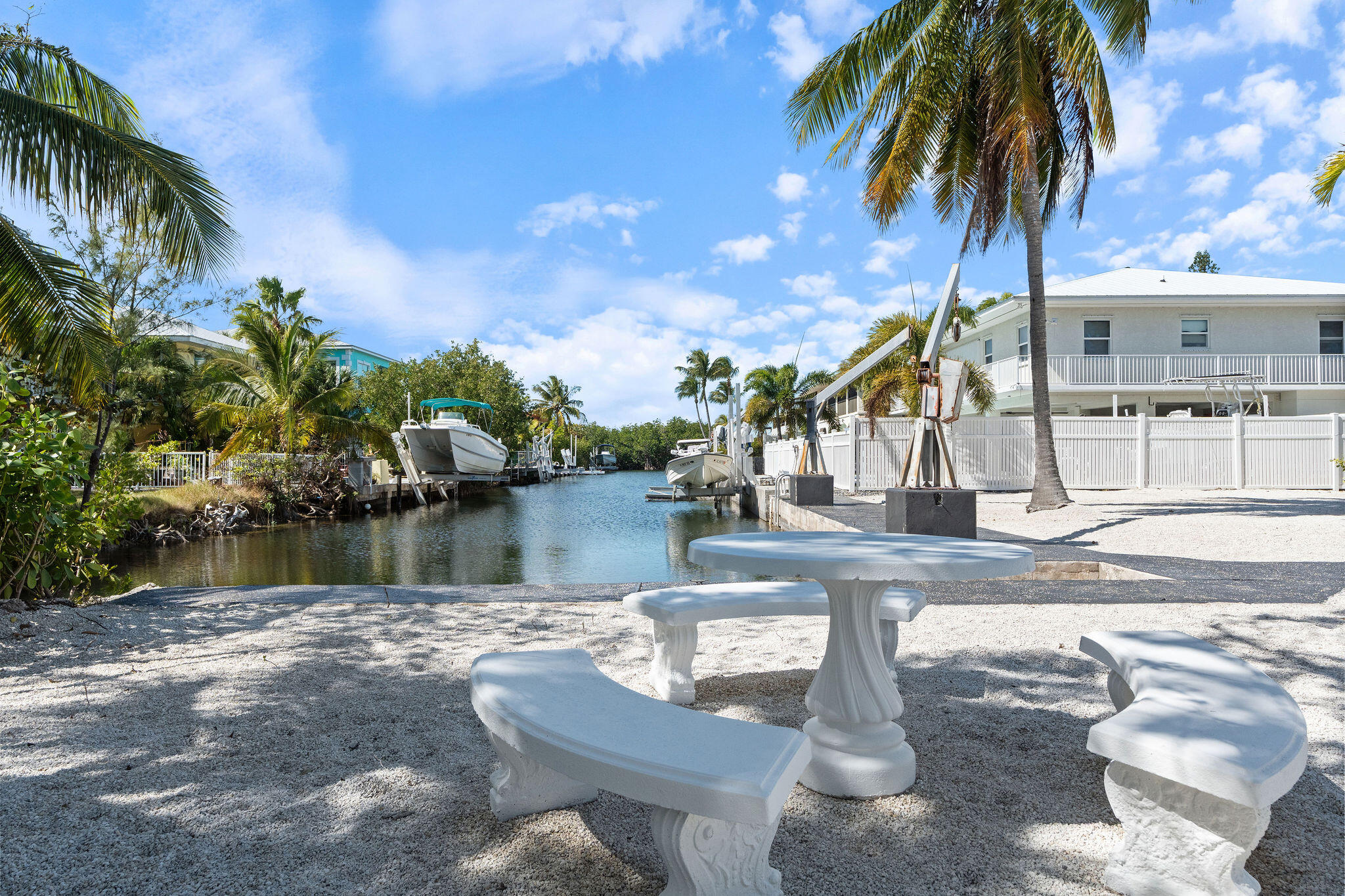 30368 Killdeer Lane Big Pine Key, FL 33043 - Photo 36 of 59 DSC01571