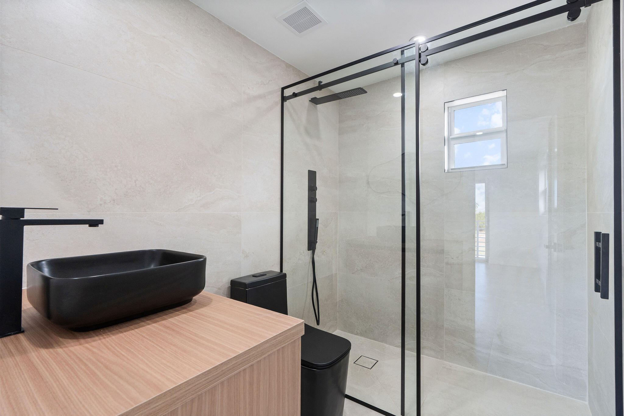 30368 Killdeer Lane Big Pine Key, FL 33043 - Photo 46 of 59 a bedroom with a bed and a shower