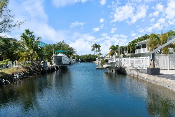 $979,999 | 30368 Killdeer Lane, Big Pine Key, FL 33043