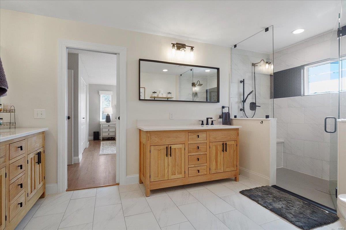 911 Parkwatch Drive Ballwin, MO 63011 - Photo 15 of 45