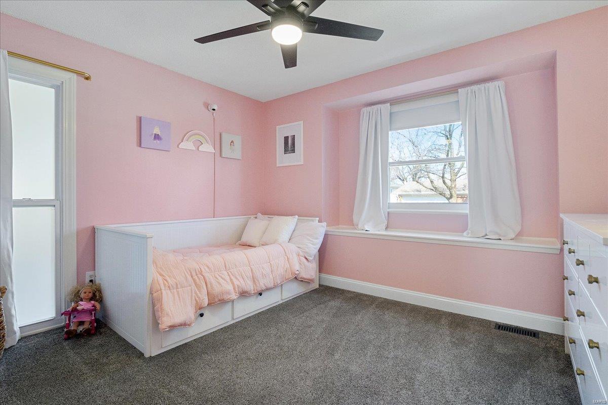 911 Parkwatch Drive Ballwin, MO 63011 - Photo 20 of 45