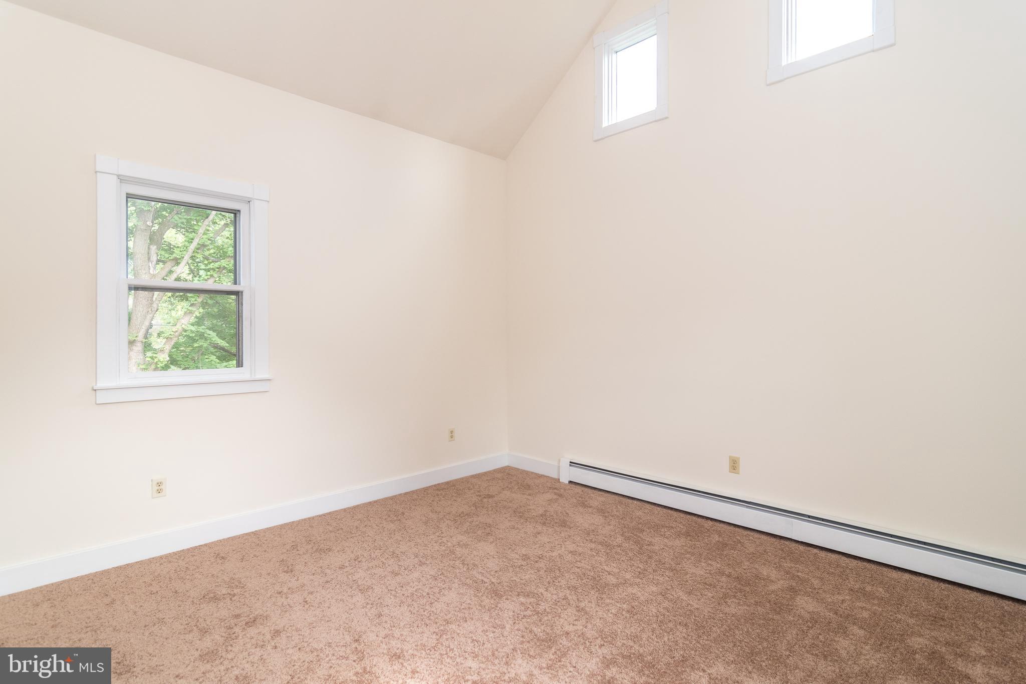 1001 Durham Road Riegelsville, PA 18077 - Photo 14 of 33