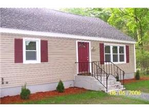 12 Jericho Road Pelham, NH 03076 - Photo 3 of 8