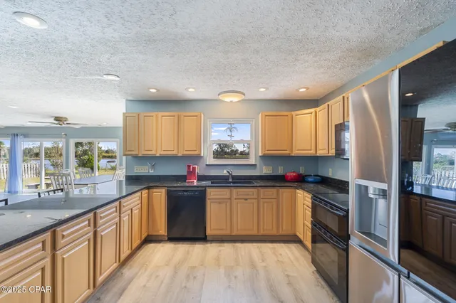 $520,000 | 284 Sukoshi Drive, Panama City, FL 32404