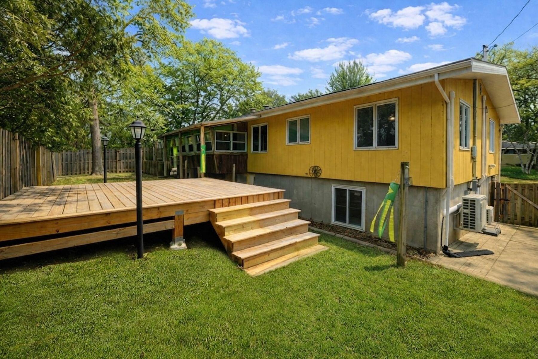 6644 Columbus Drive Middleton, WI 53562 - Photo 27 of 36 Great Outdoor Space