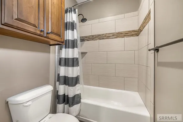 $565,000 | 4348 North Harley Drive, Idaho Falls, ID 83401