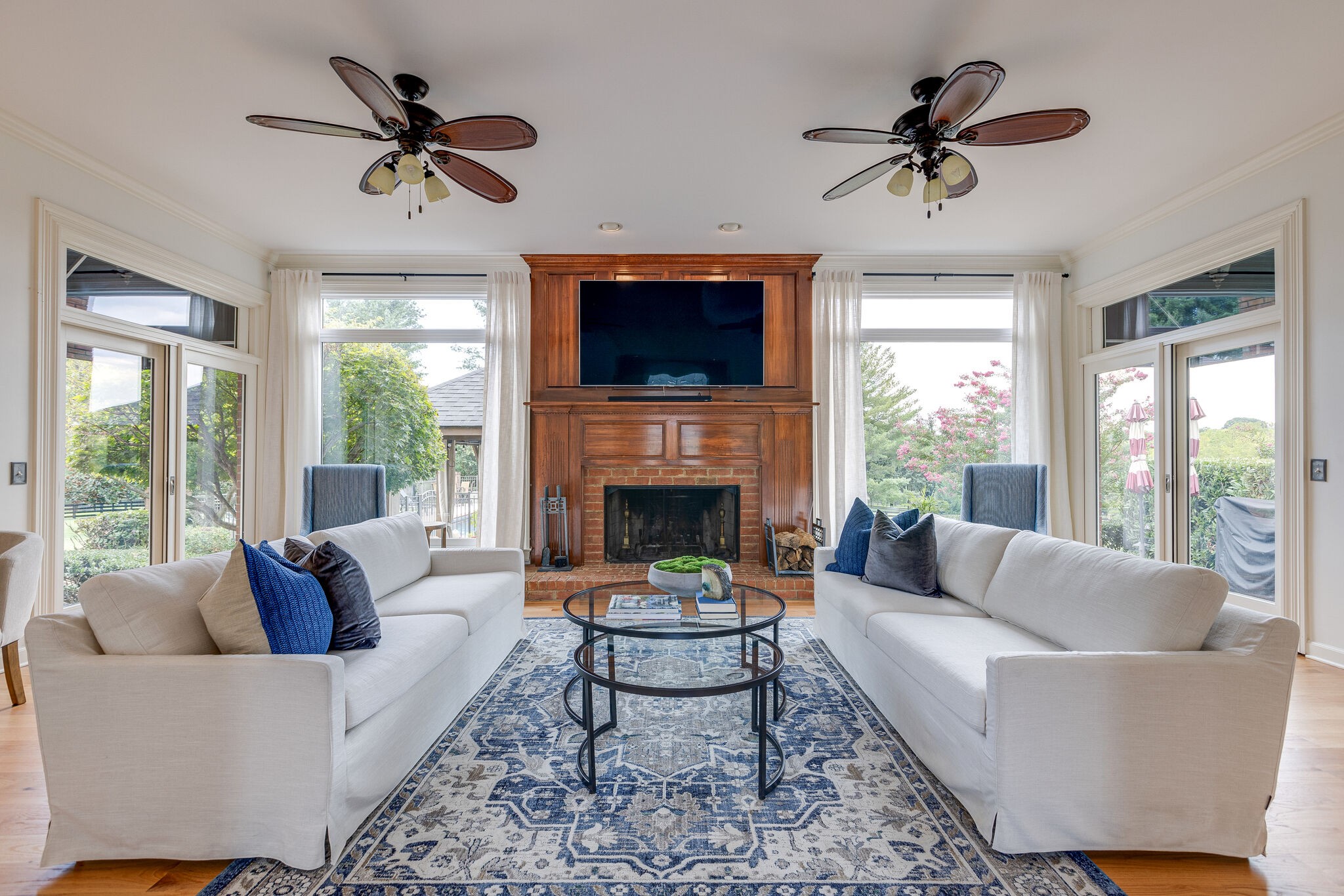 9501 Clovercroft Road Franklin, TN 37067 - Photo 16 of 70 a living room with furniture and a fireplace