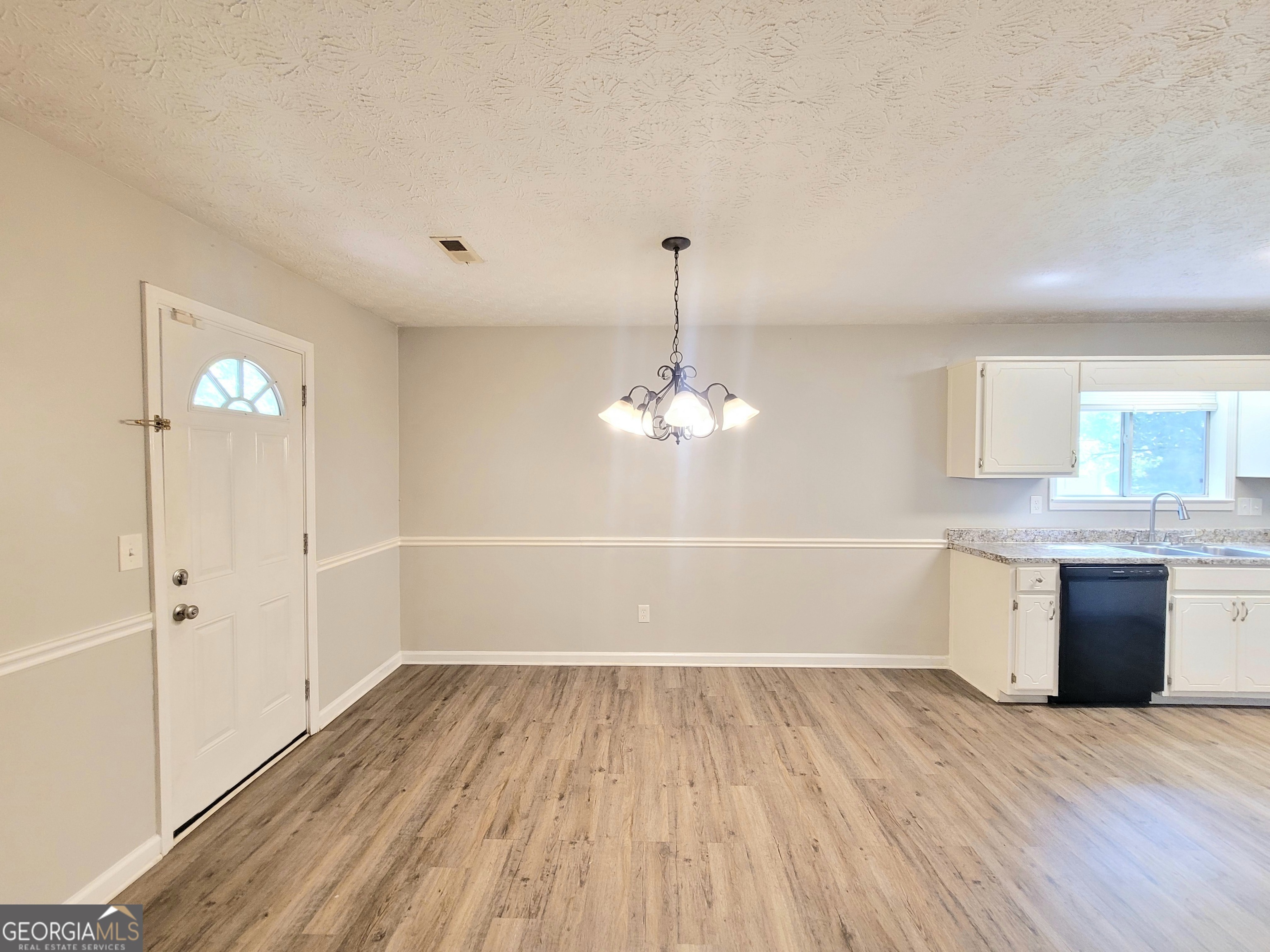 10834 Sunfield Way Hampton, GA 30228 - Photo 5 of 27