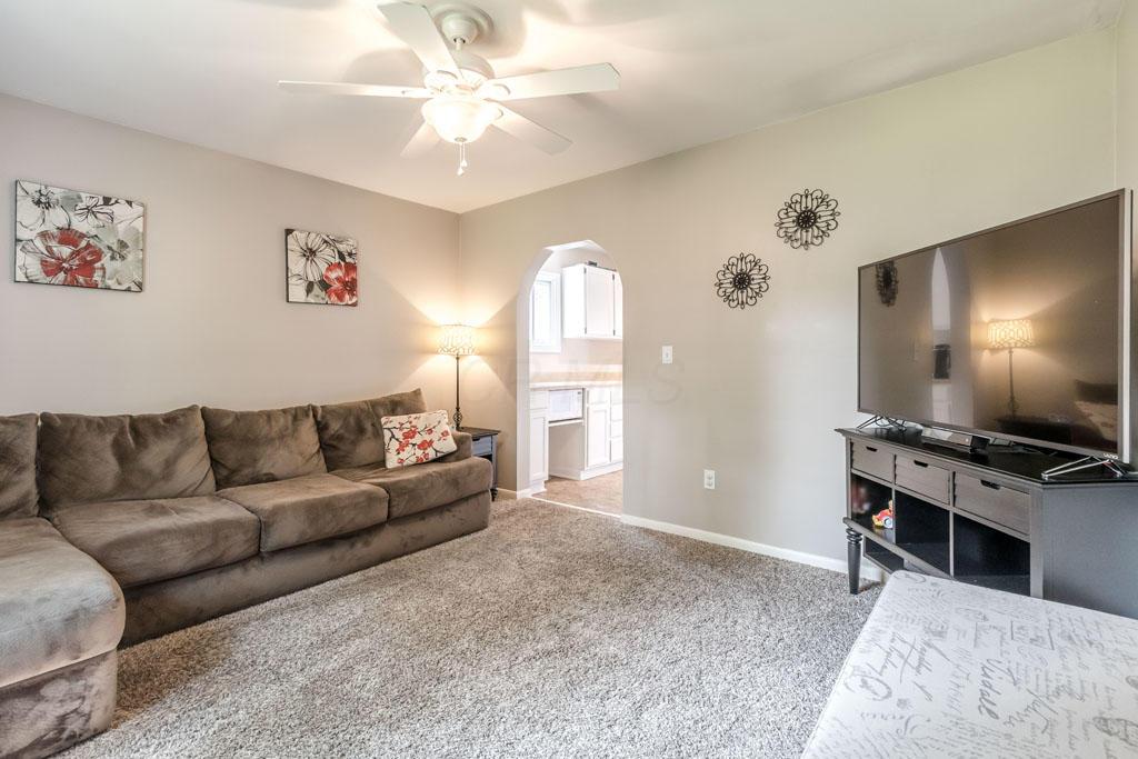 181 Chase Road Columbus, OH 43214 - Photo 8 of 25 Gallery Image 8