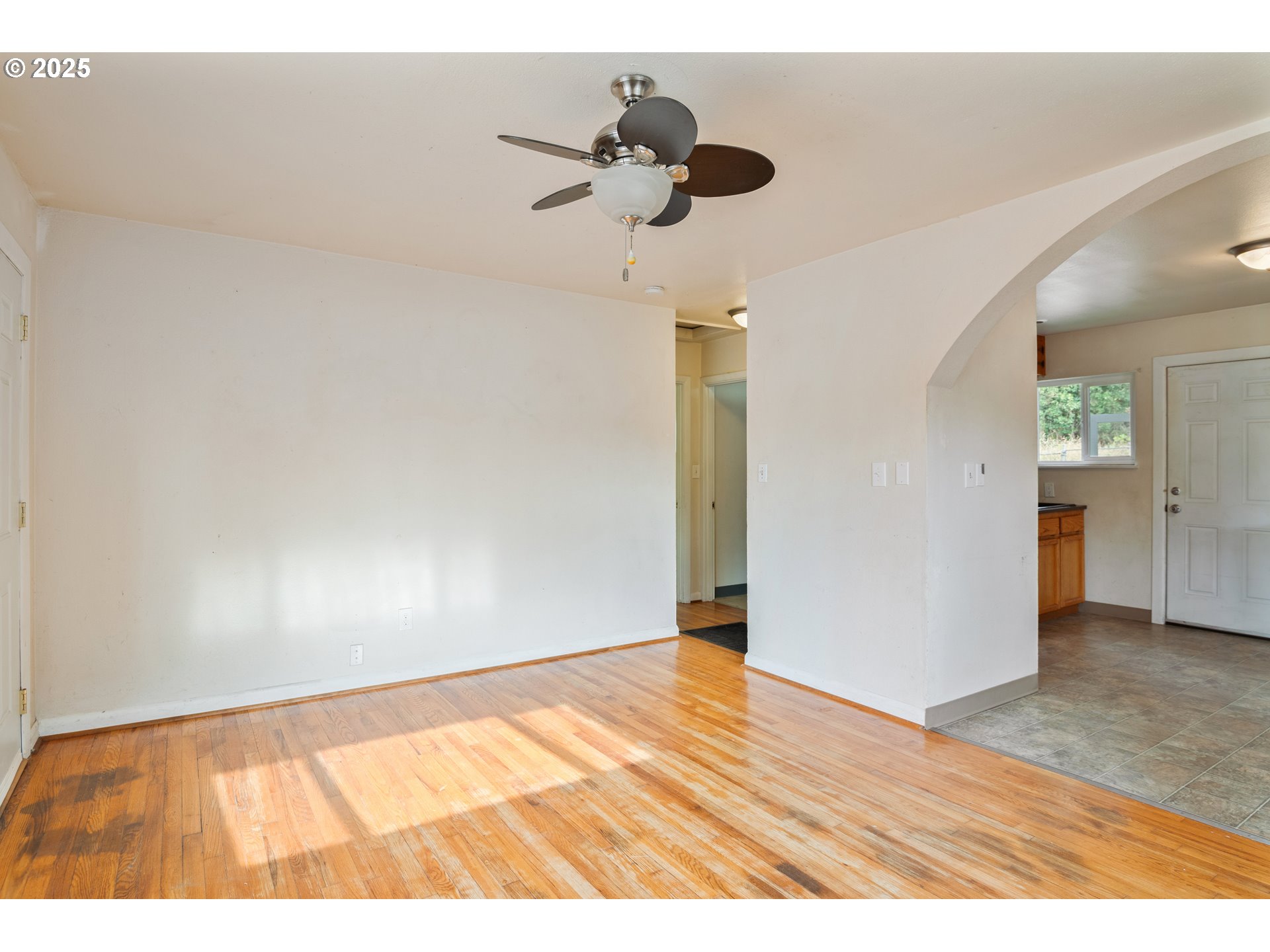 198 Cloverdale Road Kalama, WA 98625 - Photo 8 of 22 Gallery Image 8