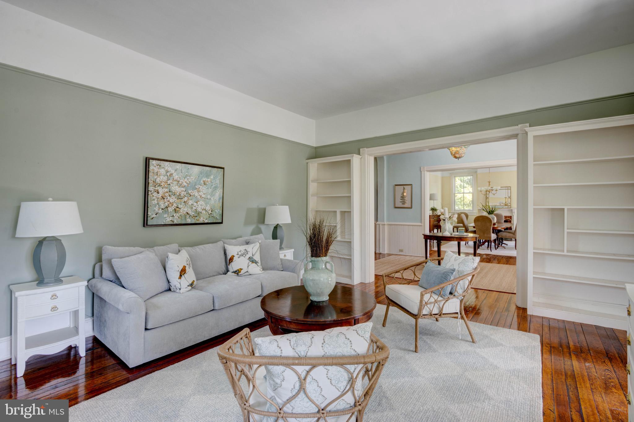 205 Aigburth Road Towson, MD 21286 - Photo 13 of 64