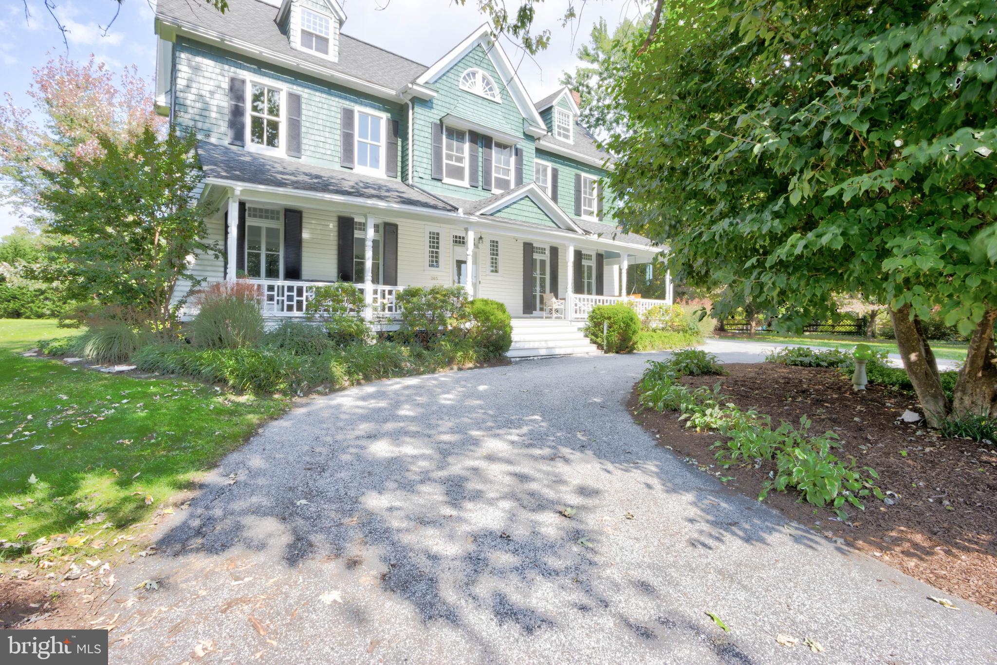 205 Aigburth Road Towson, MD 21286 - Photo 2 of 64